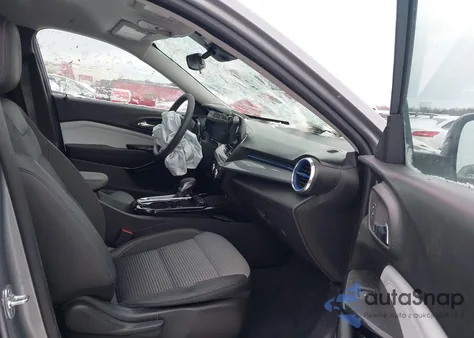 2025 Chevrolet Trax Fwd Lt from USA, damaged, VIN KL77LHEP7SC146078